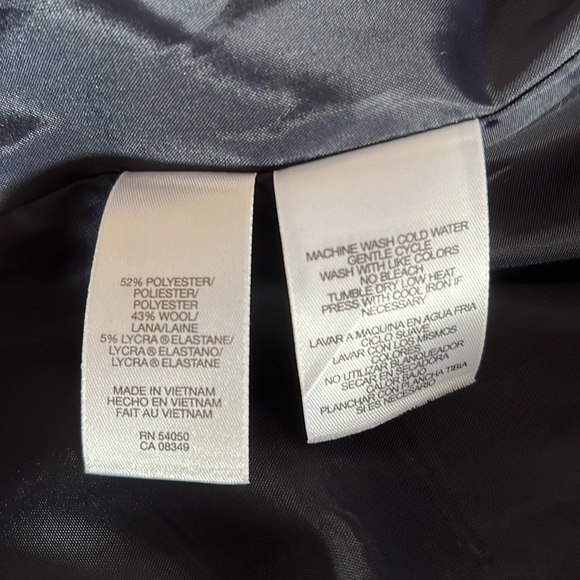 Jones New York Suit - Picture 5 of 5